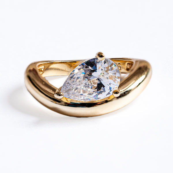 Romance Pinky Ring